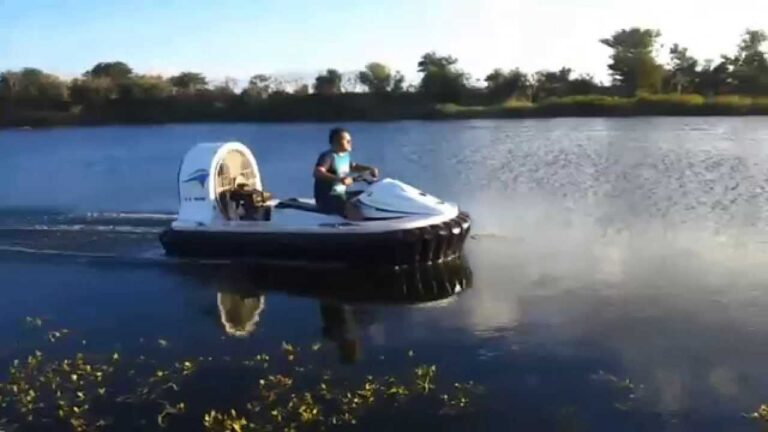 Hovercraft &agrave; Venda: Oportunidades &Uacute;nicas de Navega&ccedil;&atilde;o Aqu&aacute;tica