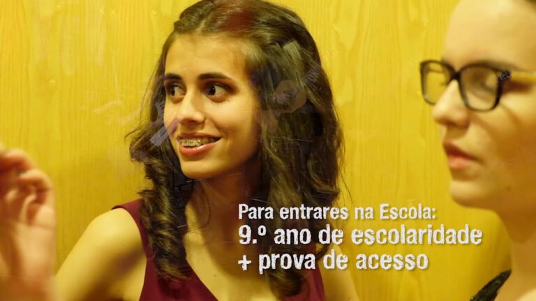 Escola Profissional Tecla: Preparando para o Futuro